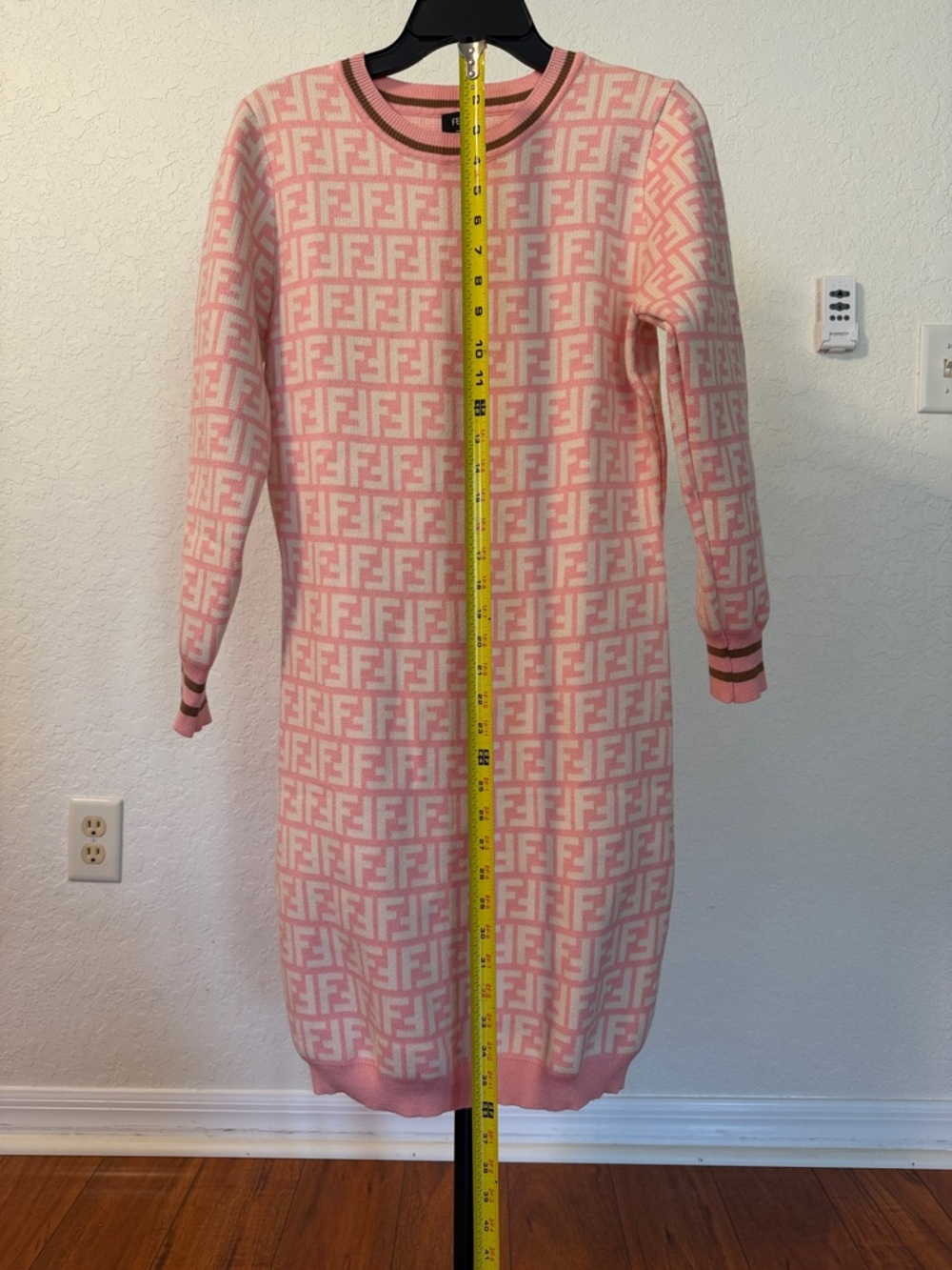 Fendi Pink and Cream FF Logo Long Sleeve Dress - Picture 3 of 6